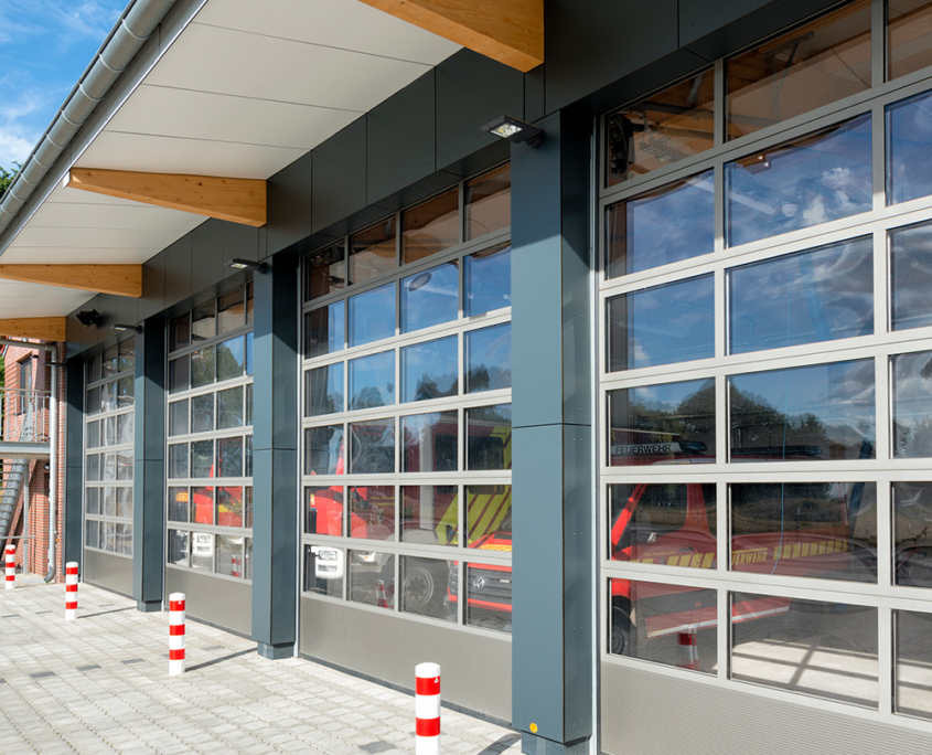 Feuerwehr_Uphusen_Detailansicht_Tore